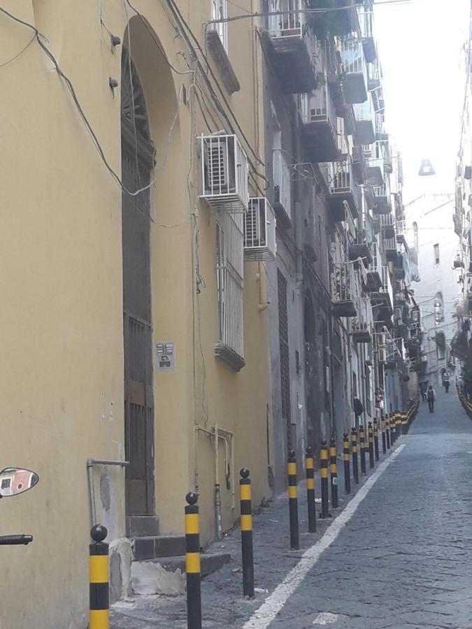 Vila A Due Passi Da Dante Deluxe Neapol Exteriér fotografie